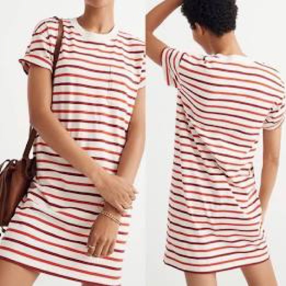 T-Shirt dress - Picture 1 of 5